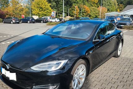 Tesla Model S 200.500 km 19.200 € Glashütten 61479
