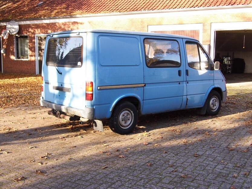 F-100