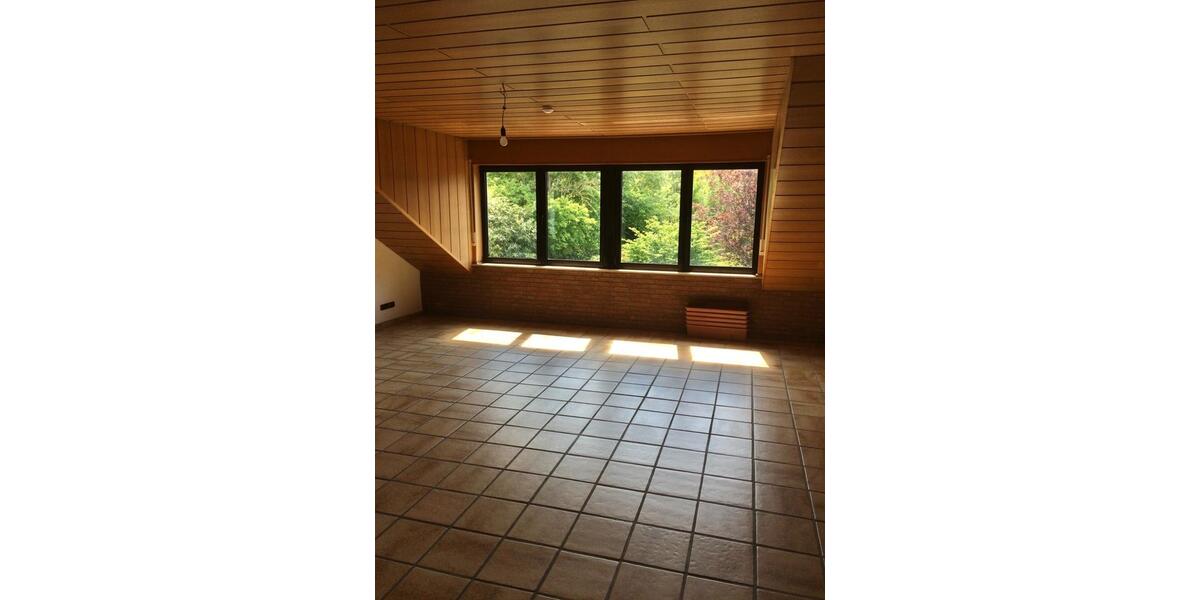 Dachgeschoßwohnung Langerwehe - 3 Zimmer, 80 m&sup2;, 640&euro; | Angebot:24804565