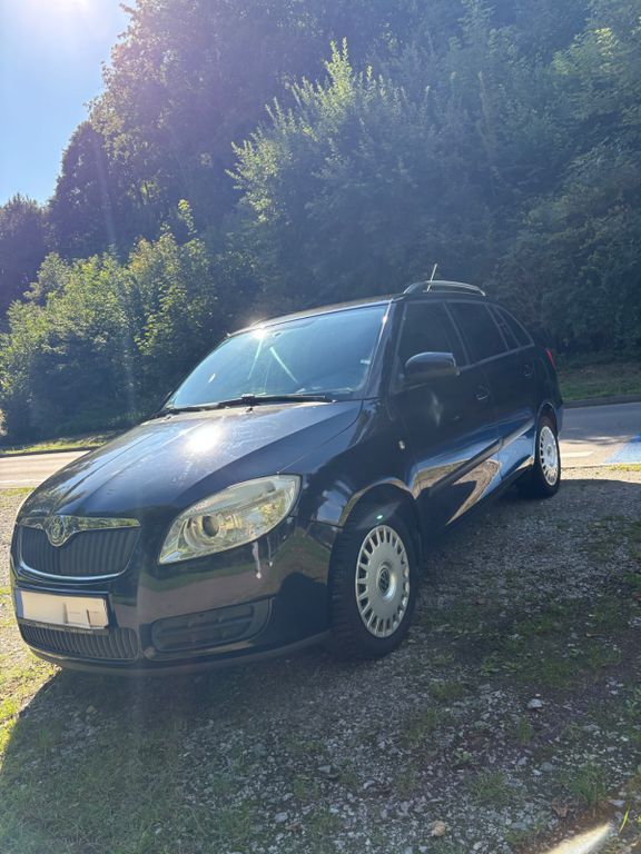 Skoda Fabia 156.000 km 2.600 € Neustetten 72149
