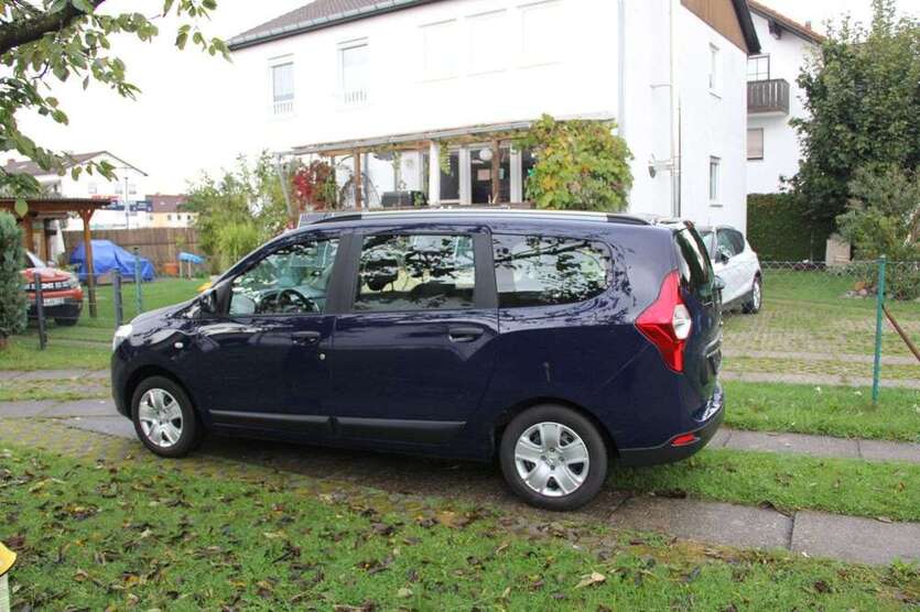 Dacia Lodgy 25.611 km 13.700 € Gilching 82205