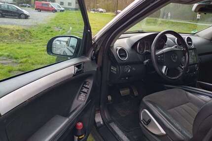 Mercedes ML 320