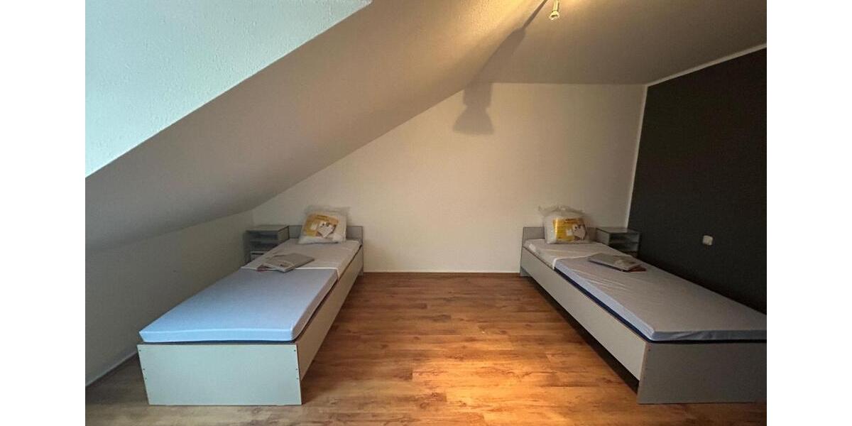 Dachgeschoßwohnung Gütersloh - 1 Zimmer, 35 m&sup2;, 500&euro; | Angebot:26296661