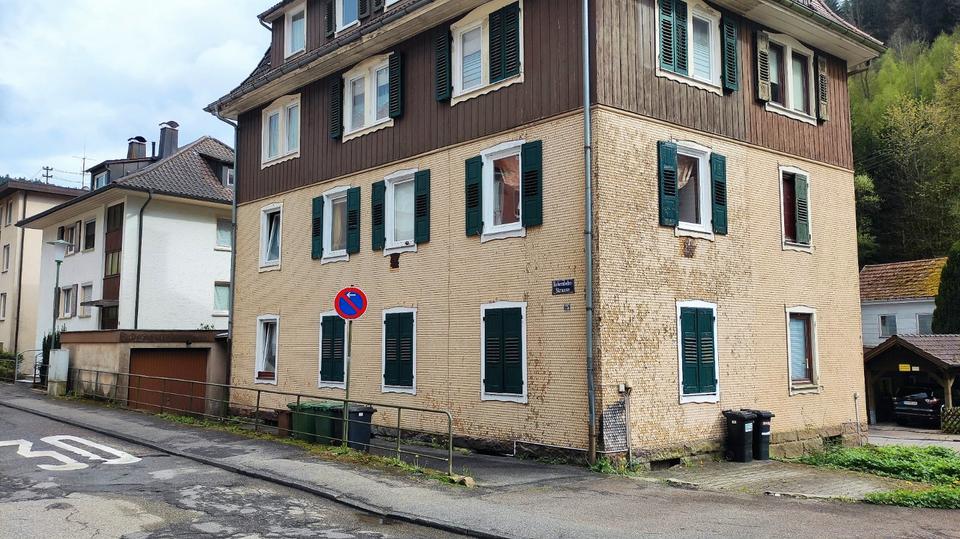 Mehrfamilienhaus, Wohnhaus Bad Wildbad - 8 Zimmer, 240 m&sup2;, 350.000&euro; | Angebot:26210693