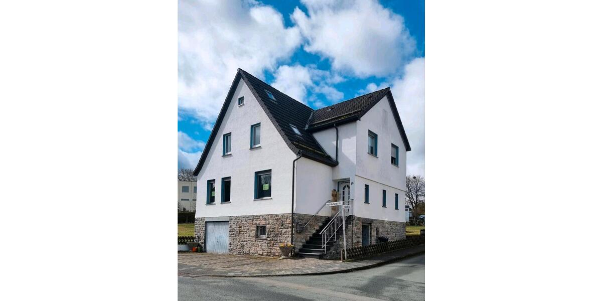 Einfamilienhaus Brilon - 7 Zimmer, 160 m&sup2;, 149.500&euro; | Angebot:26462354