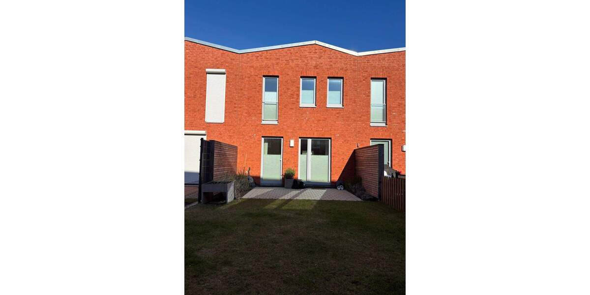 Reihenmittelhaus Schleswig - 4 Zimmer, 93 m&sup2;, 1.452&euro; | Angebot:25427664