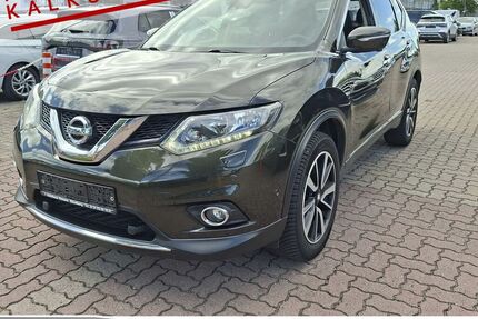 Nissan X-Trail 124.502 km 10.485 &euro; Achern 77855
