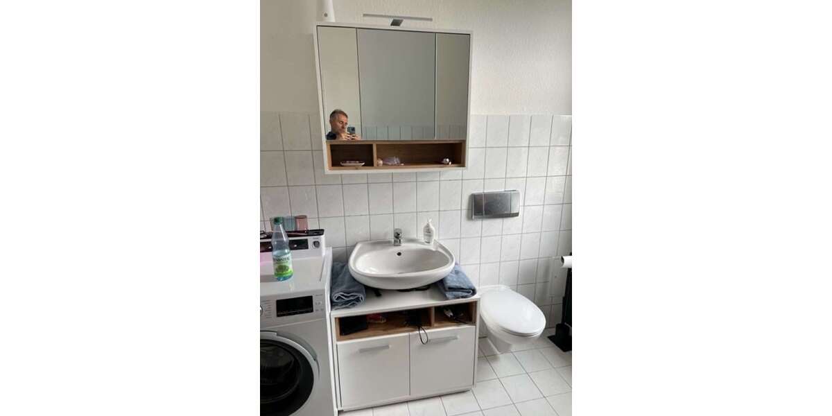 geräumige 3 Zi.-Wohnung inkl. Einbauküche in Pößnecker Stadtvilla - Dachgeschoßwohnung Pößneck Jüdewein | Angebot:21478606