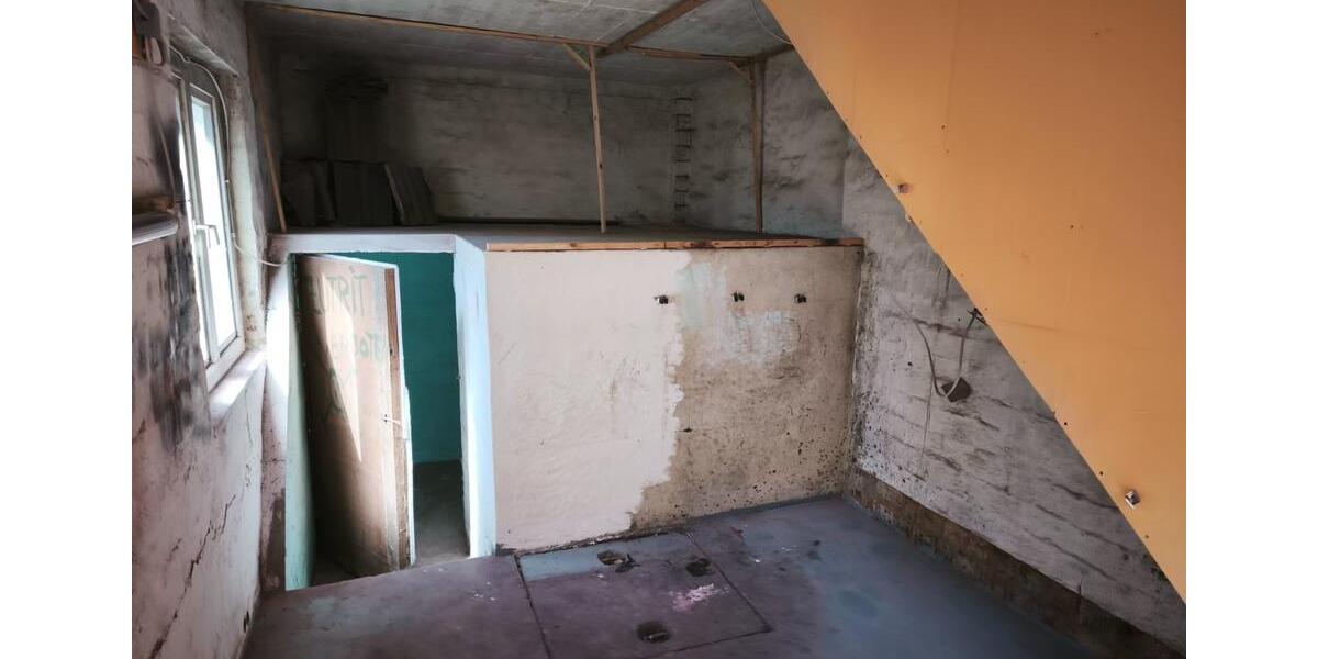 Lagerraum, ebenerdig ca. 20m²,mit Stromanschluss in IlsedeBülten zimmer