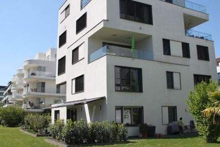 Traumhafte Erdgeschoss Terrassen Wohnung mit seitlichem Rheinblick 3 zimmer