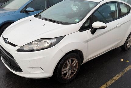Ford Fiesta 120.450 km 1.550 € Braunschweig 38112