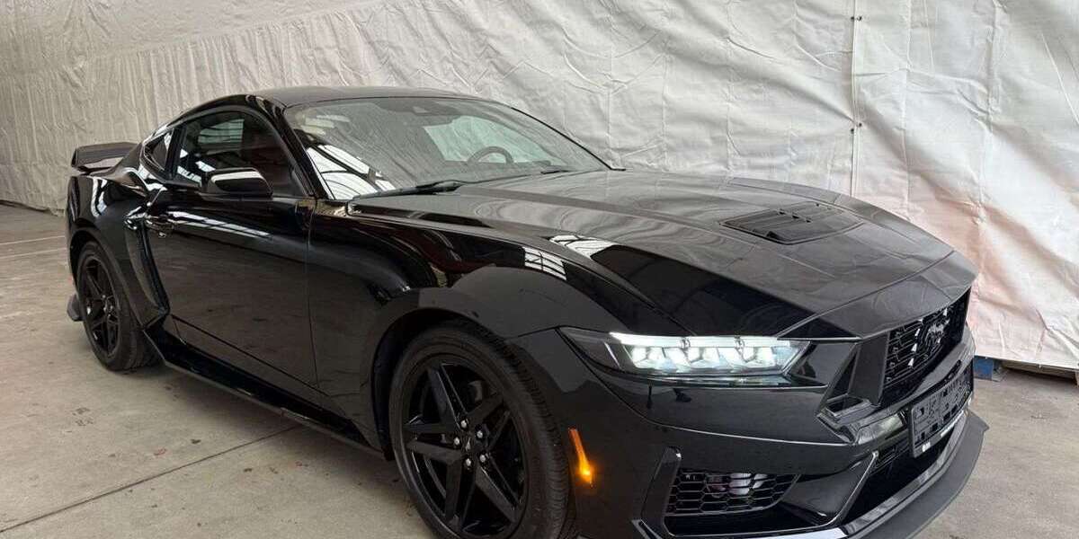 Ford Mustang 7.600 km 39.800 &euro; Düsseldorf 40589