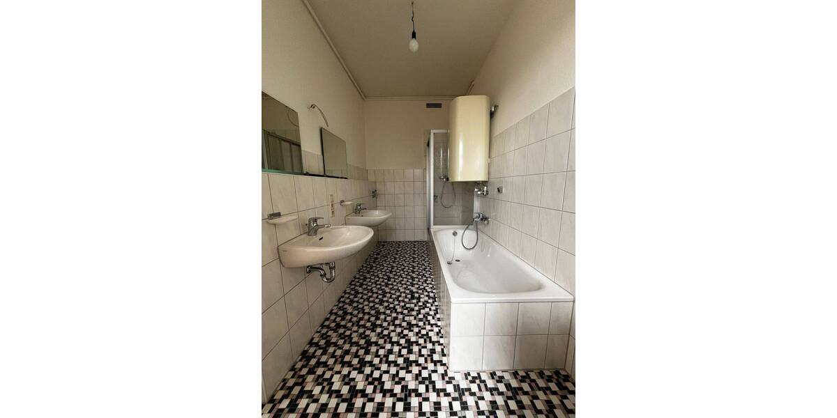 Etagenwohnung Sankt Georgen im Schwarzwald Stadtgebiet - 4 Zimmer, 100 m&sup2;, 800&euro; | Angebot:20808412