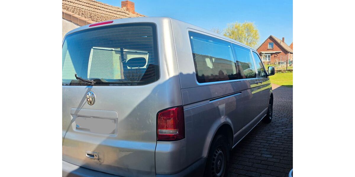 VW T5 Caravelle 289.000 km 7.800 &euro; Thomasburg 21401