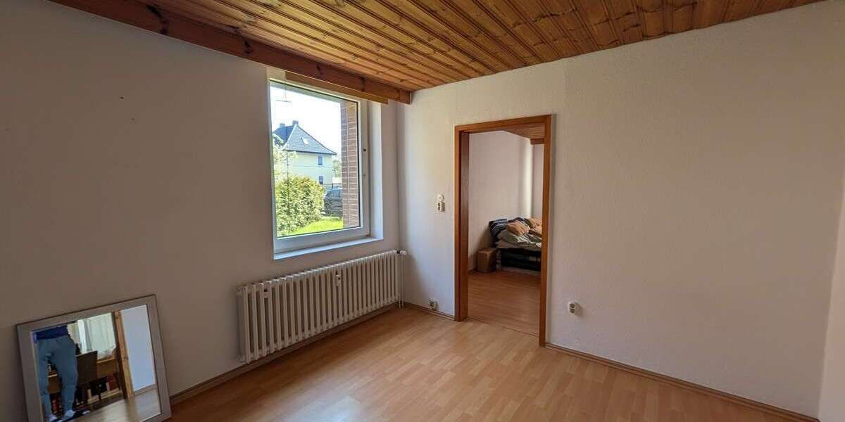 Löhne-Gohfeld — bezugsfreies Anlageobjekt mit Entwicklungspotenzial - Anlageobjekt Löhne / Besebruch Besebruch | Angebot:27254349
