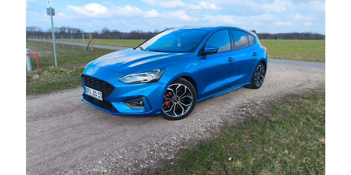 Ford Focus 123.000 km 13.800 &euro; Zeven 27404