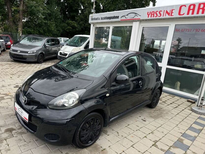 Aygo (X)