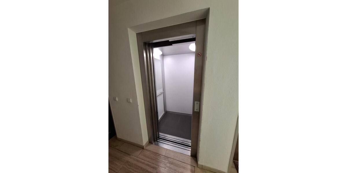 Etagenwohnung Rosenheim Innenstadt - 2 Zimmer, 60 m&sup2;, 328.000&euro; | Angebot:27133622