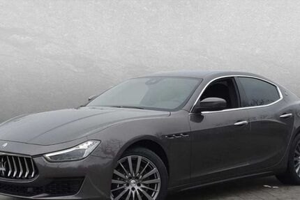 Maserati Ghibli 42.500 km 53.499 &euro; Regensburg 93059