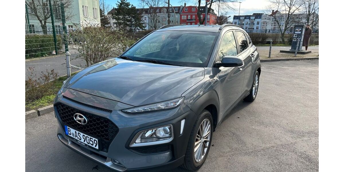 Hyundai KONA 122.350 km 14.600 &euro; Berlin 10317