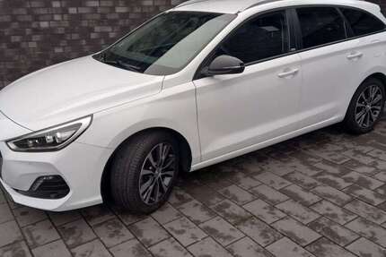 Hyundai i30 97.395 km 12.000 &euro; Ibbenbüren 49477