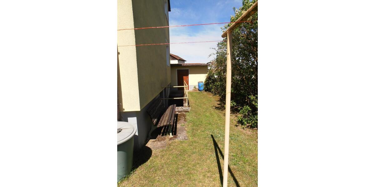 Etagenwohnung Weiden in der Oberpfalz - 2 Zimmer, 67 m&sup2;, 500&euro; | Angebot:26394256