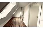 Top sanierte DHH mit neuer EBK + Garage in rhg. Lage N-Ziegelstein 5 zimmer