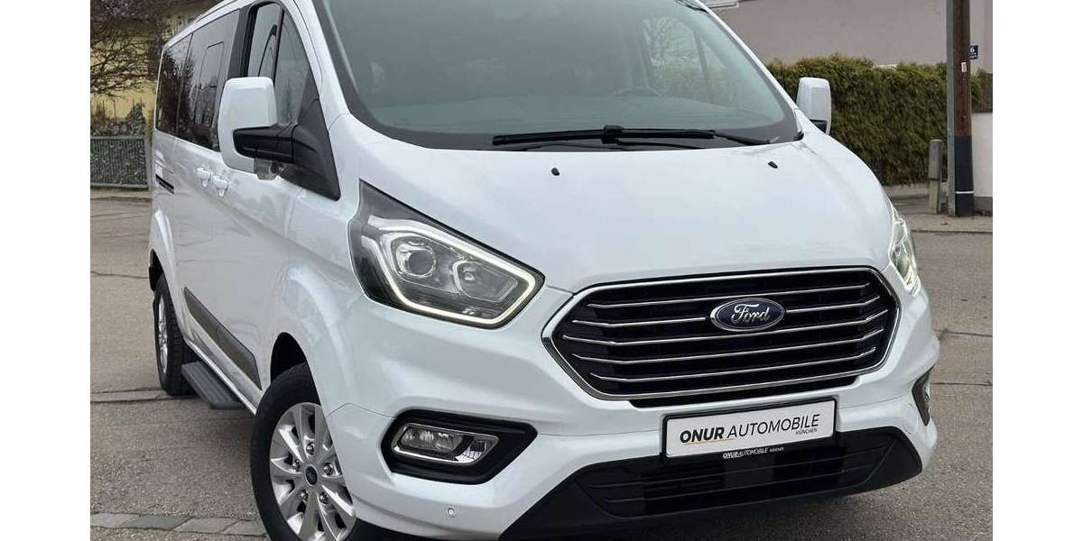 Ford Tourneo Custom 78.000 km 24.450 &euro; München 81245