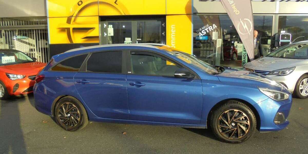 Hyundai i30 95.000 km 12.900 € Lehrte 31275