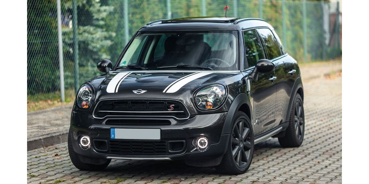 Mini Countryman S (Cooper) 94.123 km 14.699 &euro; Guben 03172
