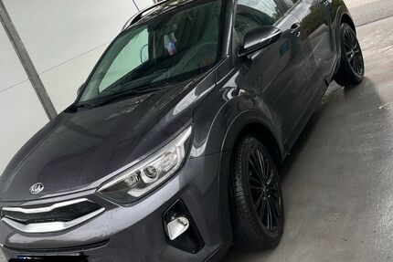 Kia Stonic 92.000 km 11.500 &euro; Laaber 93164