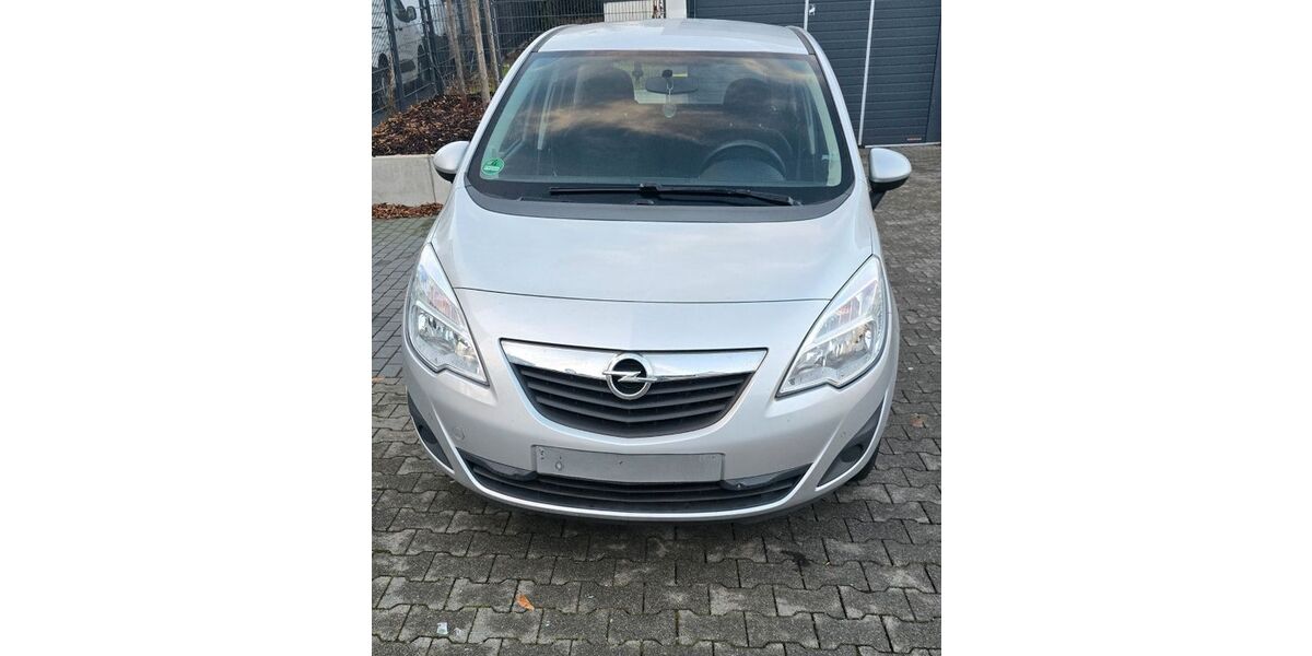 Opel Meriva 190.000 km 3.300 &euro; Frankfurt am Main 65929