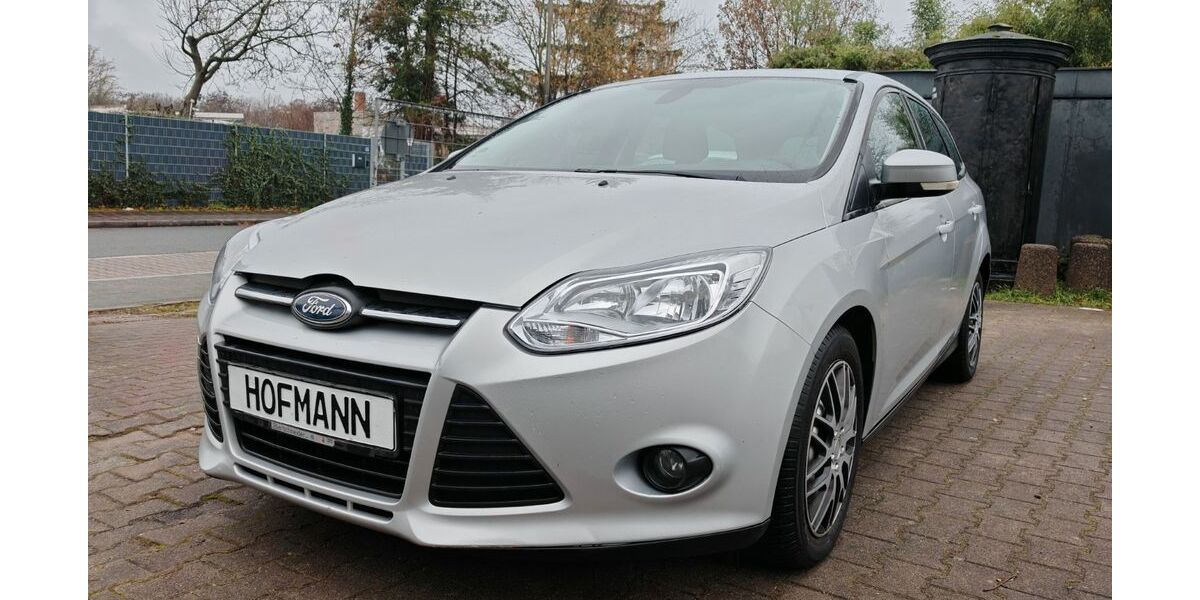 Ford Focus 227.000 km 3.990 € Nürnberg 90427