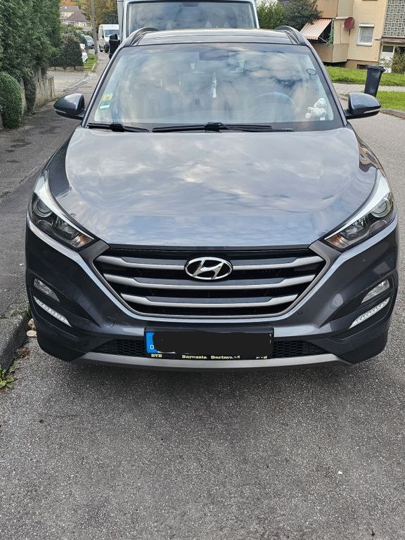 Hyundai TUCSON 118.837 km 16.500 € Weinsberg 74189