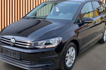 VW Touran 25.414 km 29.980 € Dresden 01328