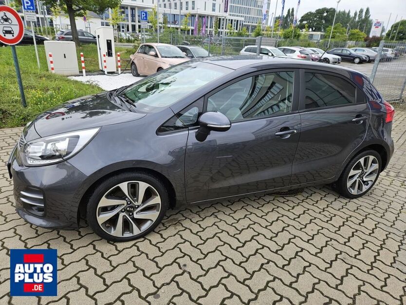 Kia Rio 161.809 km 7.399 € Salzwedel 29410