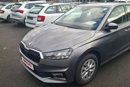 Skoda Fabia 17.200 km 18.370 &euro; Bad Elster 08645