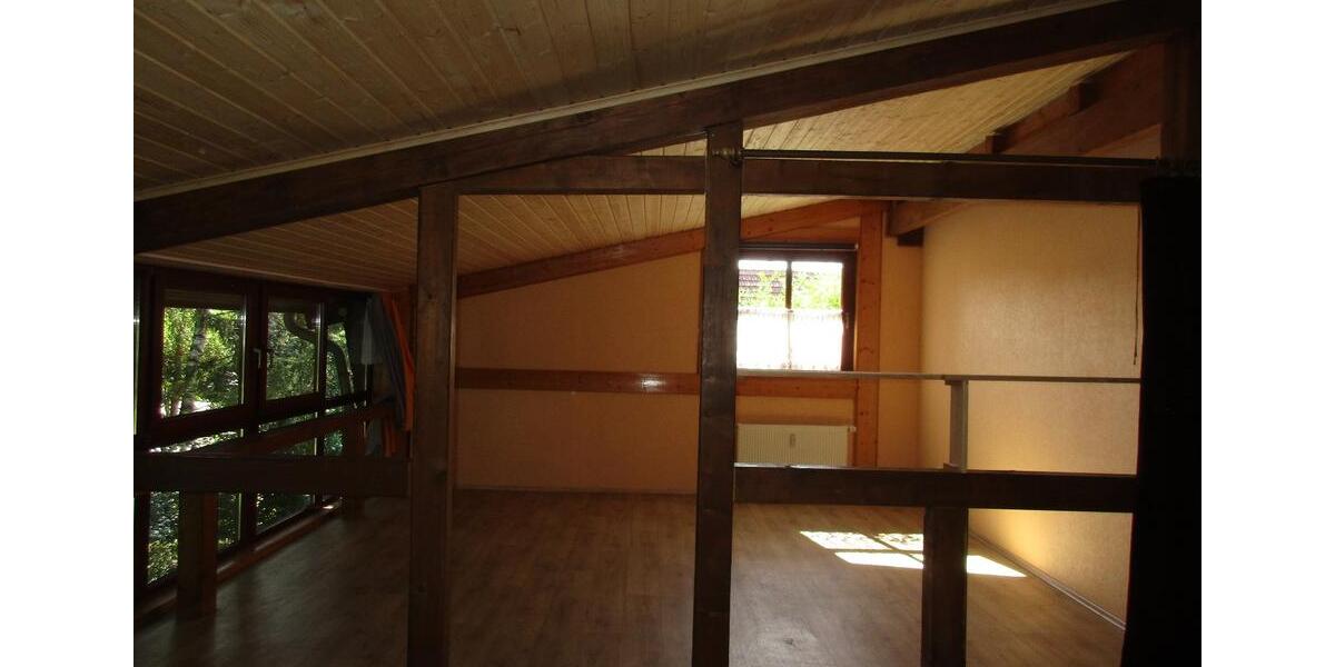 Dachgeschoßwohnung Hofbieber - 1 Zimmer, 70 m&sup2;, 380&euro; | Angebot:24646356