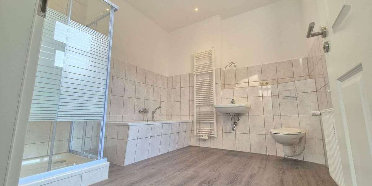 Wohnung zum Mieten in Brandenburg - Perleberg 904 € 120.5 m² 4 zimmer