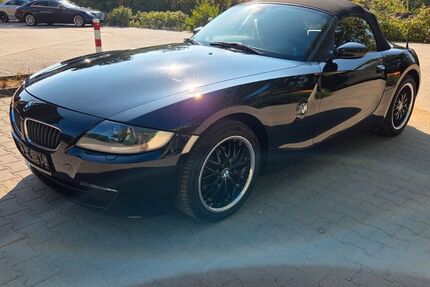 BMW Z4 208.000 km 5.999 &euro; Krefeld 47807