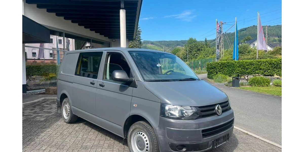 VW T5 Transporter 117.000 km 12.800 &euro; Finnentrop 57413