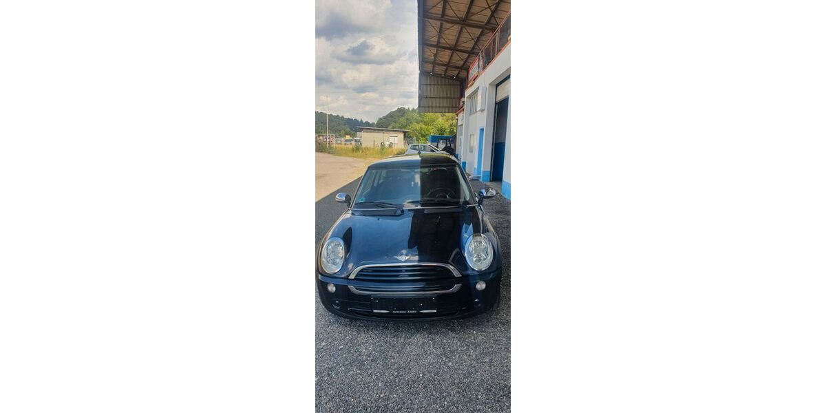 Mini ONE 241.508 km 2.200 &euro; Immendingen 78194