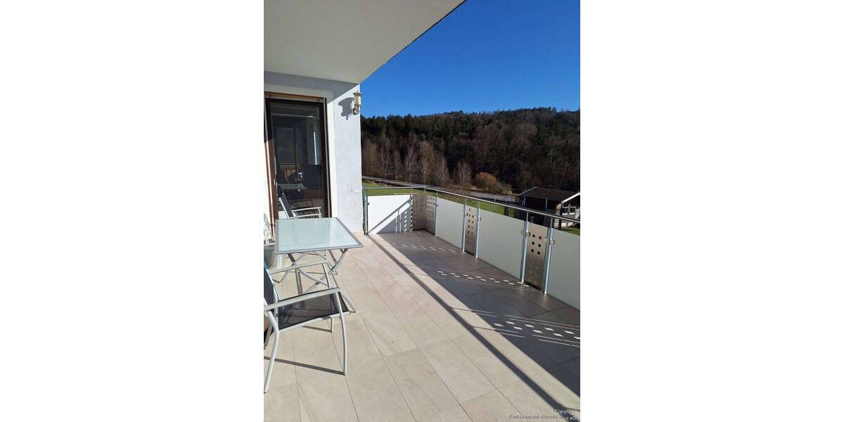 Etagenwohnung Greding - 9 Zimmer, 241 m&sup2;, 450.000&euro; | Angebot:25745121