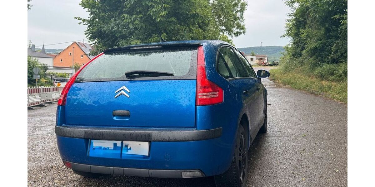 Citroen C4 140.000 km 1.400 &euro; Brackenheim. 74336