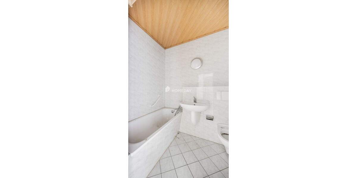 Kleine Wohnung, große Möglichkeit - ideal für Singles oder Anleger 1 zimmer