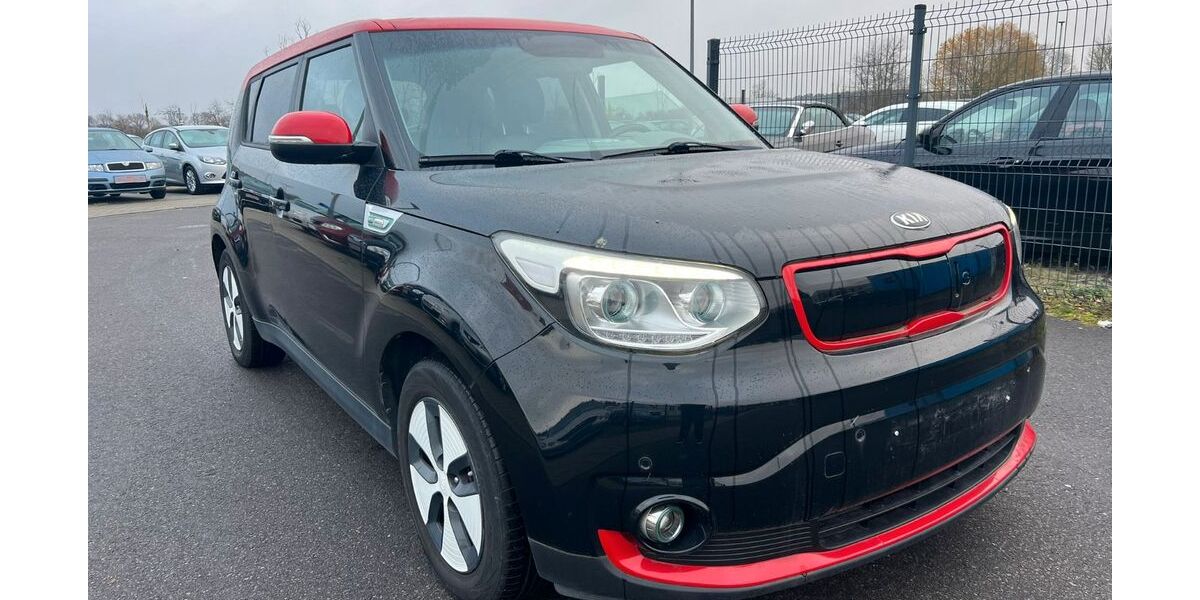 Kia Soul 152.000 km 8.800 &euro; Wildau 15745