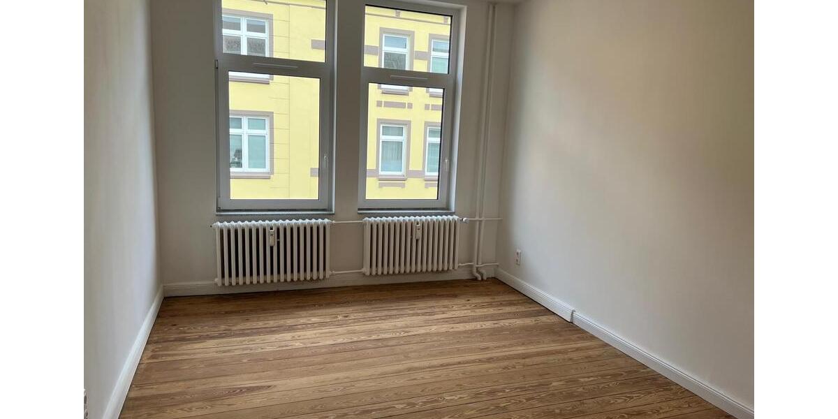 Etagenwohnung Neumünster - 3 Zimmer, 66 m&sup2;, 790&euro; | Angebot:26423441