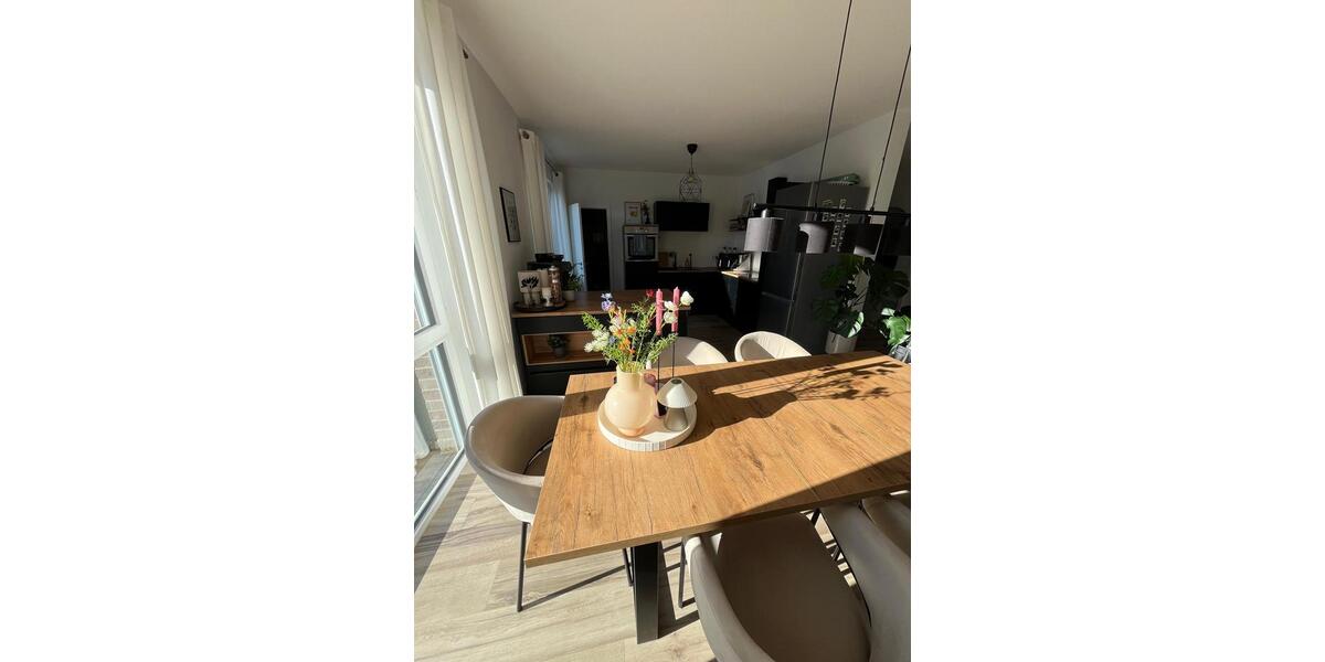 Etagenwohnung Porta Westfalica - 3 Zimmer, 90 m&sup2;, 1.090&euro; | Angebot:26276789