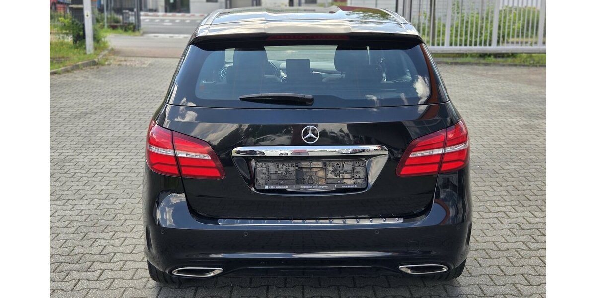 Mercedes-Benz B 200 BlueEfficiency AMG Line Navi/LED 101.724 km 10.500 &euro; Wilsdruff 01723