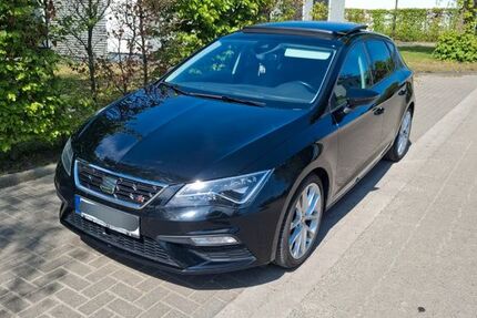 Seat Leon 110.500 km 16.500 &euro; Bockhorn 26345